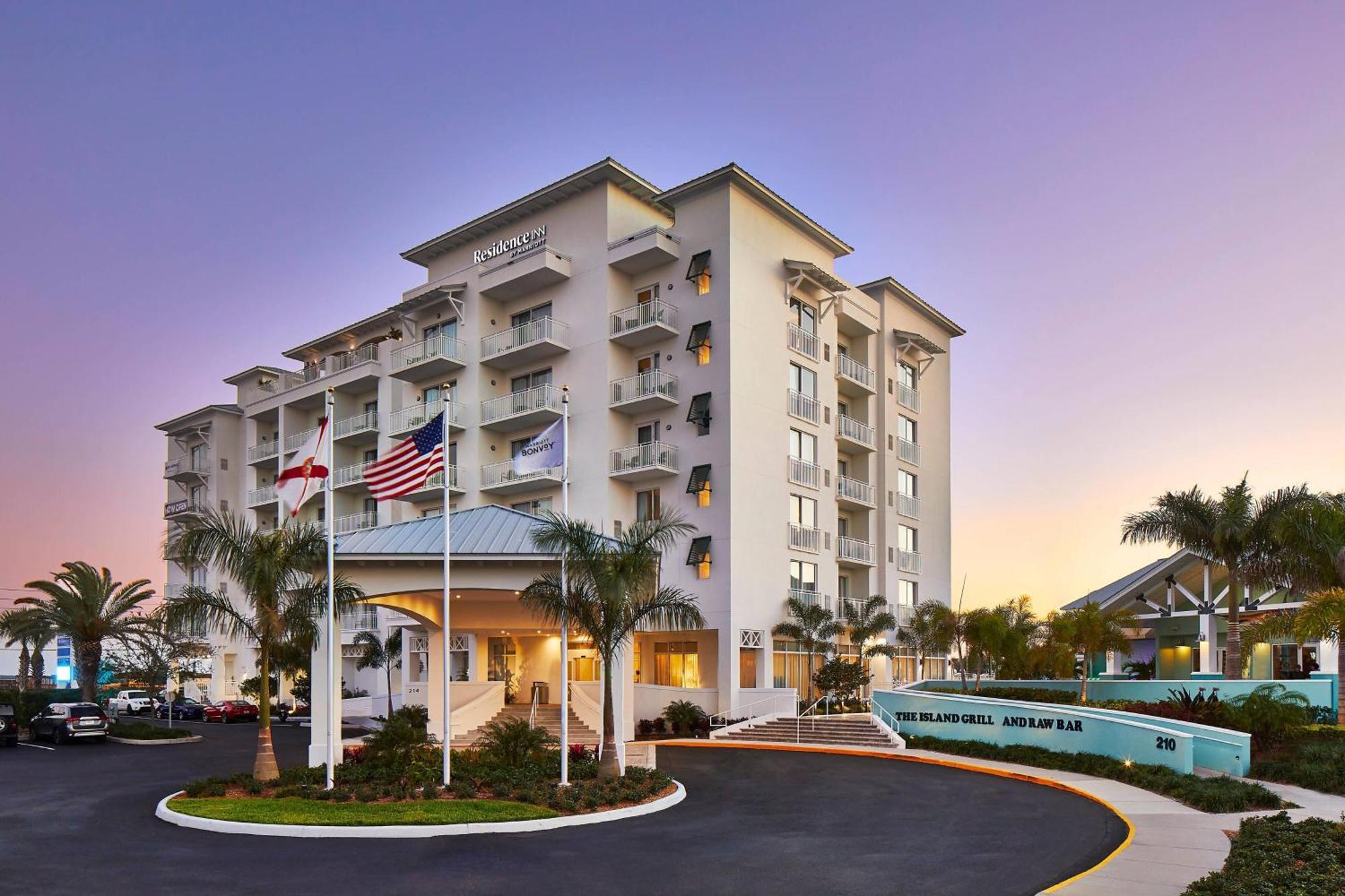 St. Petersburg Tierra Hotel