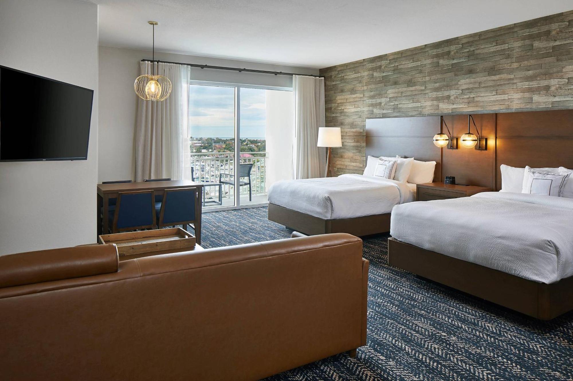 St. Petersburg Tierra Hotel 3*